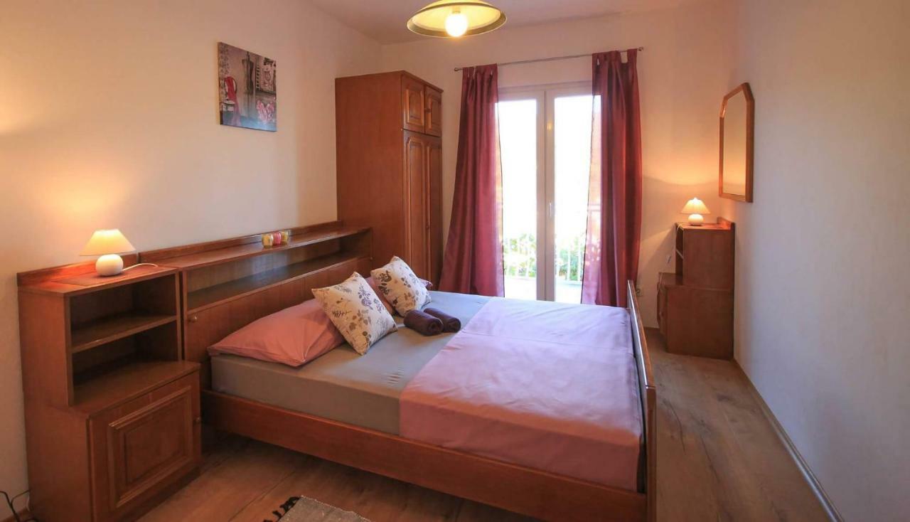 Marivo Guest House Molunat Exterior photo